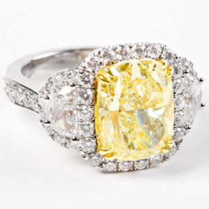 yellow-diamond-engagement-rings-4